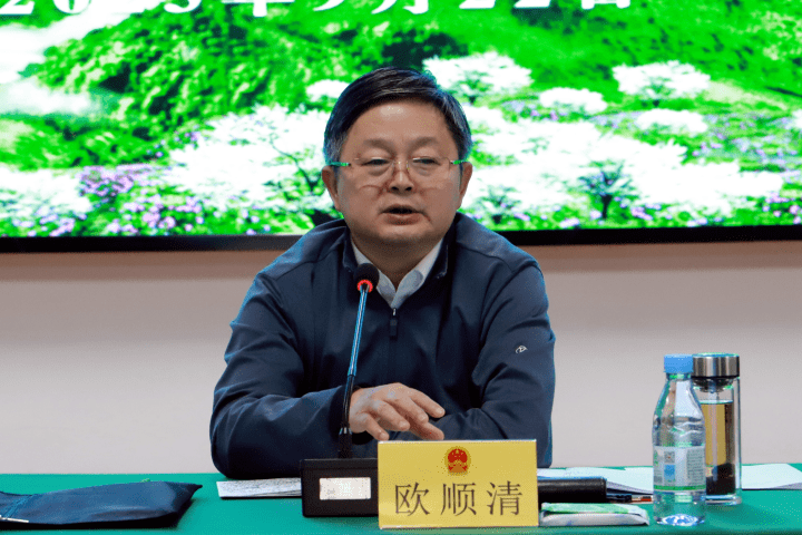 市六届人大代表渝东北片区二组第一次联合视察调研活