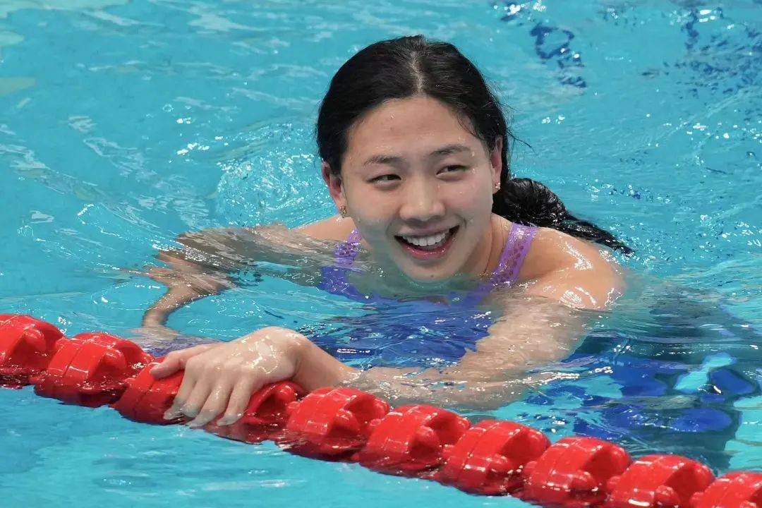 女子4×100米自由泳接力决赛中,由程玉洁,杨浚瑄,吴卿风和张雨霏组成