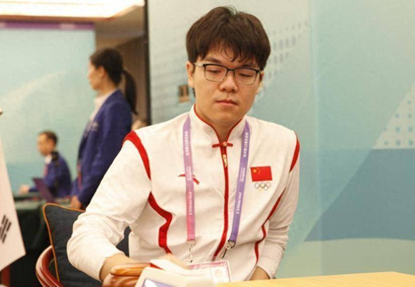 击败60岁新加坡围棋教父康占斌 对手是老六段桃李满天下_柯杰晖_亚运