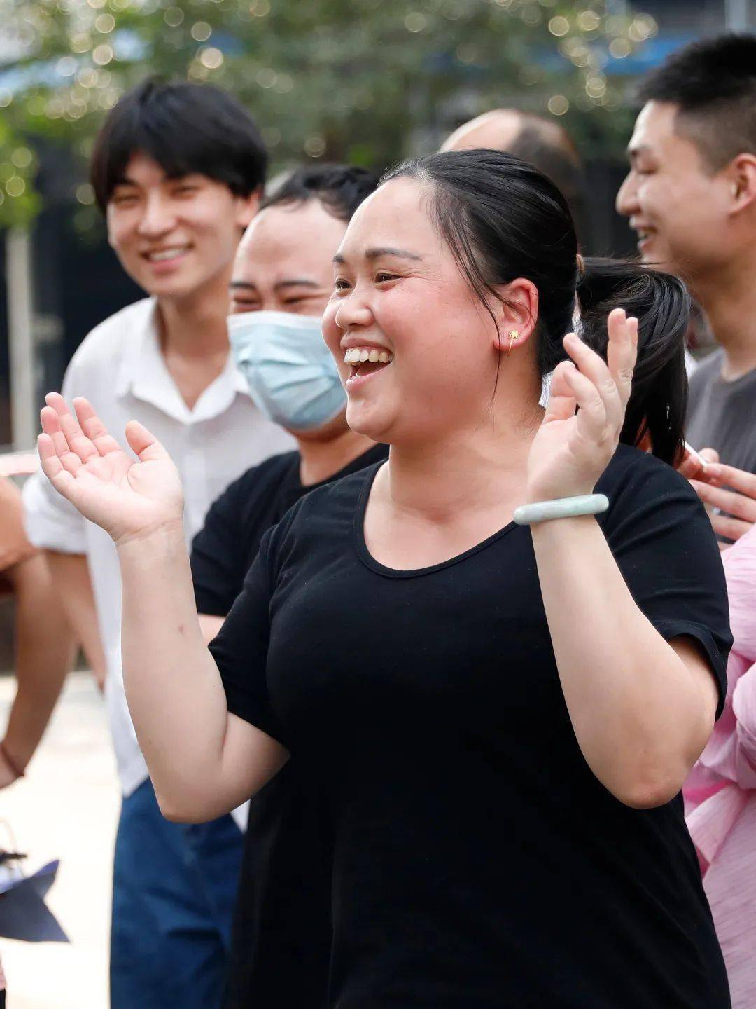 回公寓时一起去王屋山激情漂流了一番发放的免费景区门票