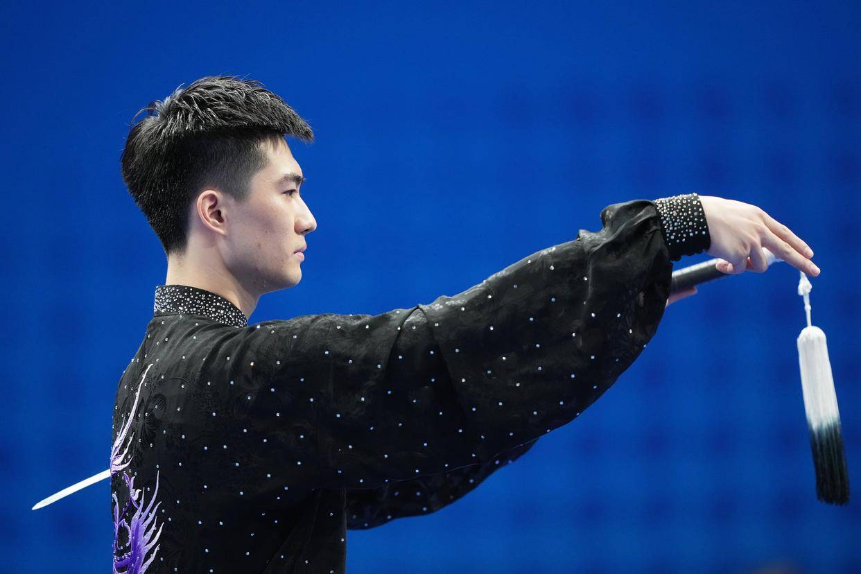 (杭州亚运会)武术——男子太极拳太极剑全能:高浩楠夺冠_李一博_选手