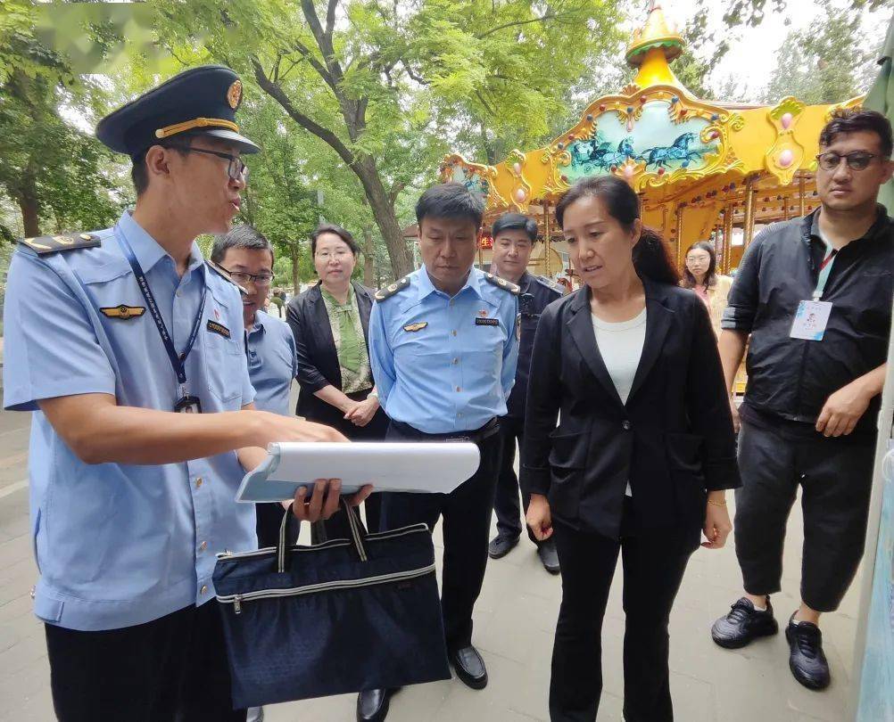 东城区人民政府副区长佟立志带队开展节前安全生产检查