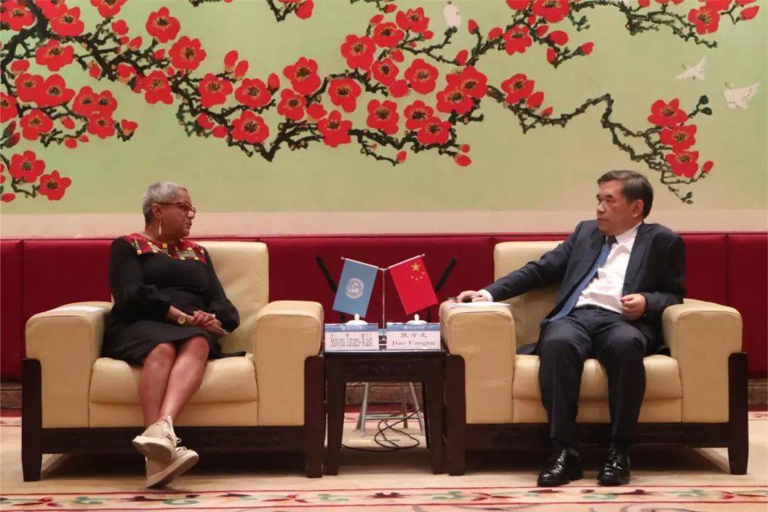 联合国内罗毕办事处会议事务司司长来访广外_国际化_我校_合作