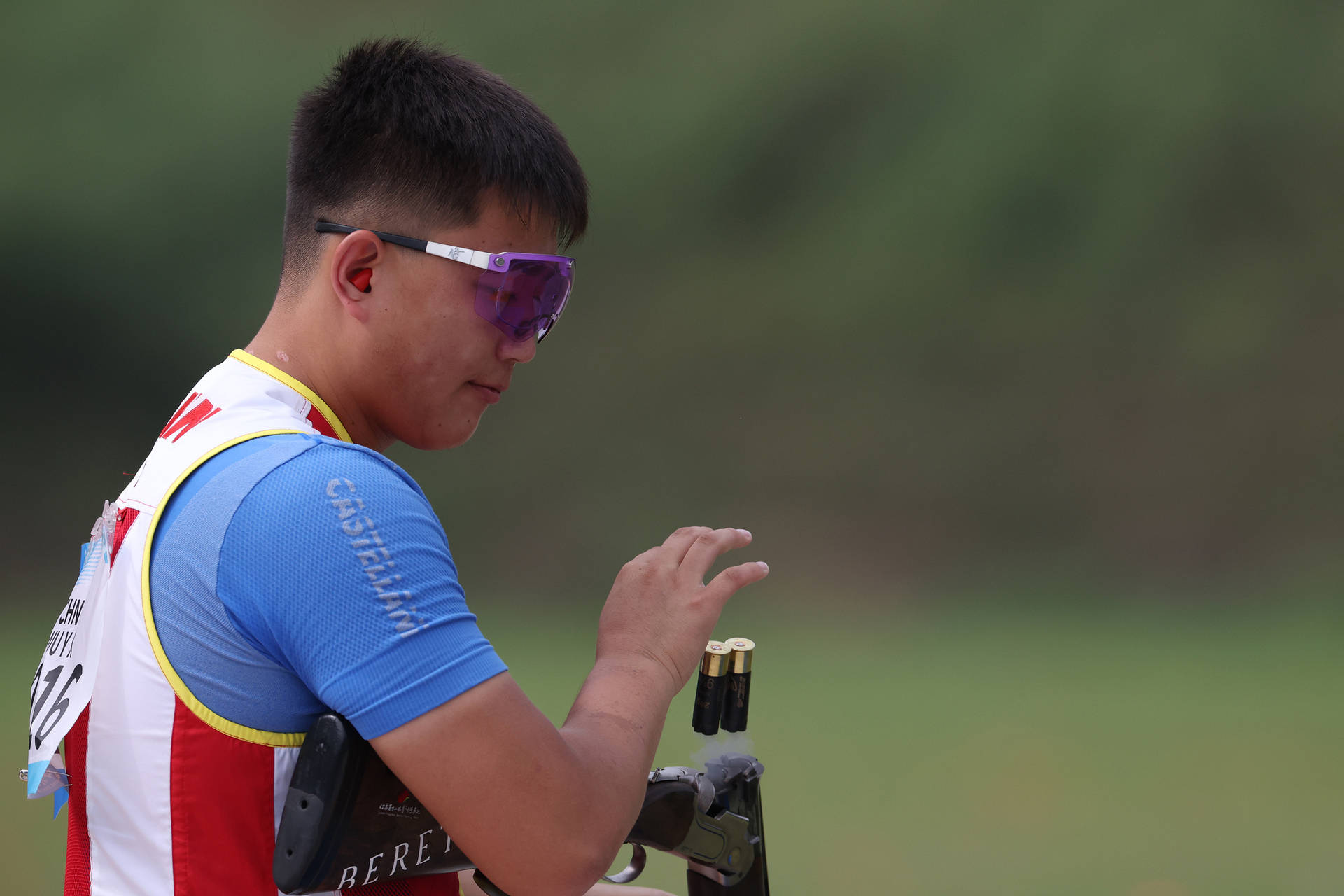 江苏运动员吴云轩助力中国队夺得射击男子双向飞碟团体金牌_比赛_阶段