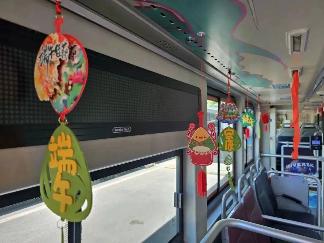 运河和京杭大运河路线图大运河主题宣传海报车厢内贴有主题车贴燃灯塔