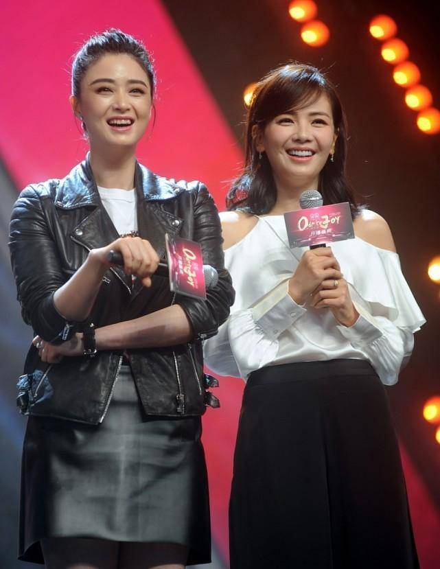 看98斤刘涛和110斤蒋欣合影,彻底没体重焦虑,身材比气质更重要_造型