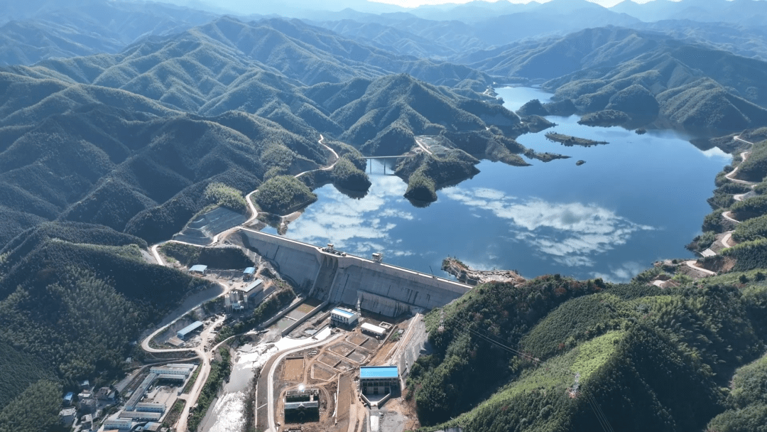 毛俊水库新田图片