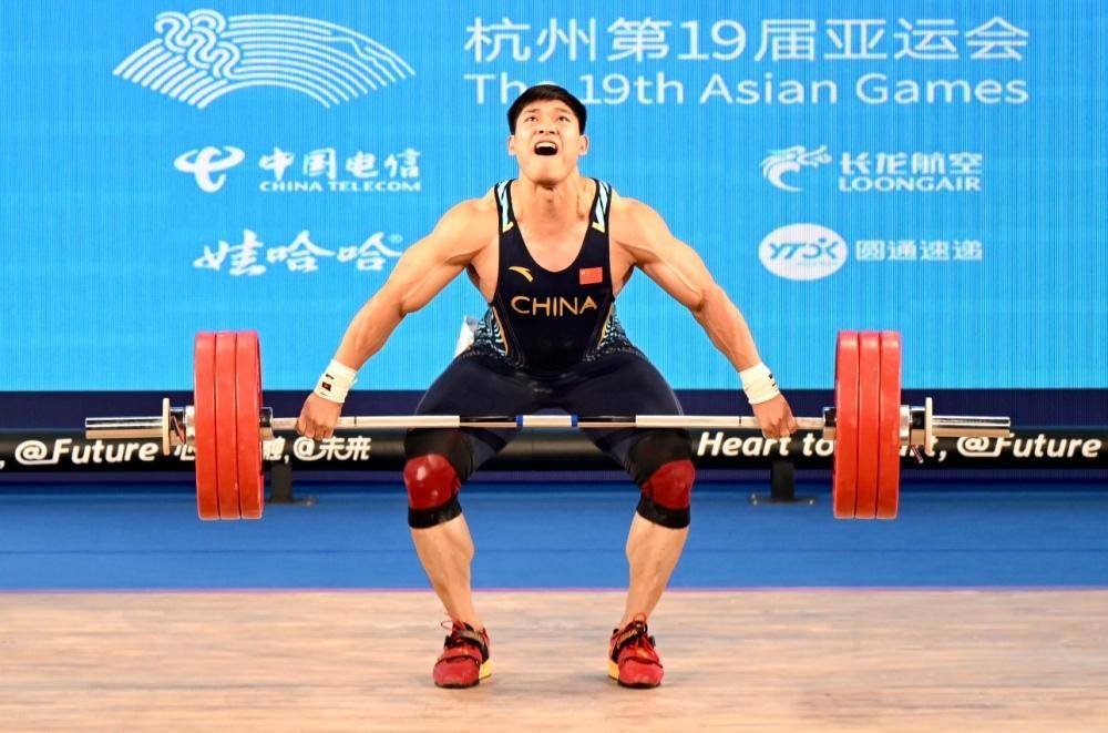 图片新闻|重庆选手李大银获得杭州亚运会举重男子96公斤级第四名_决赛