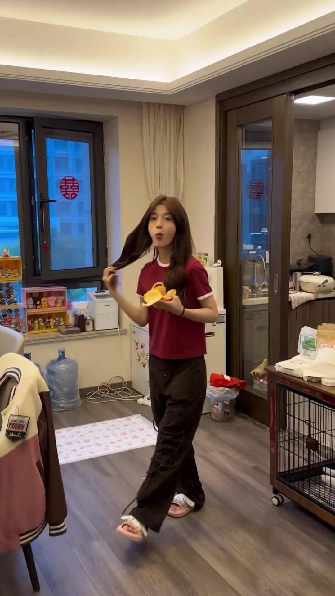 聪姐姐 憨憨女友 内容过于真实 看来直男的眼光有时候也不错 碰拳惊喜