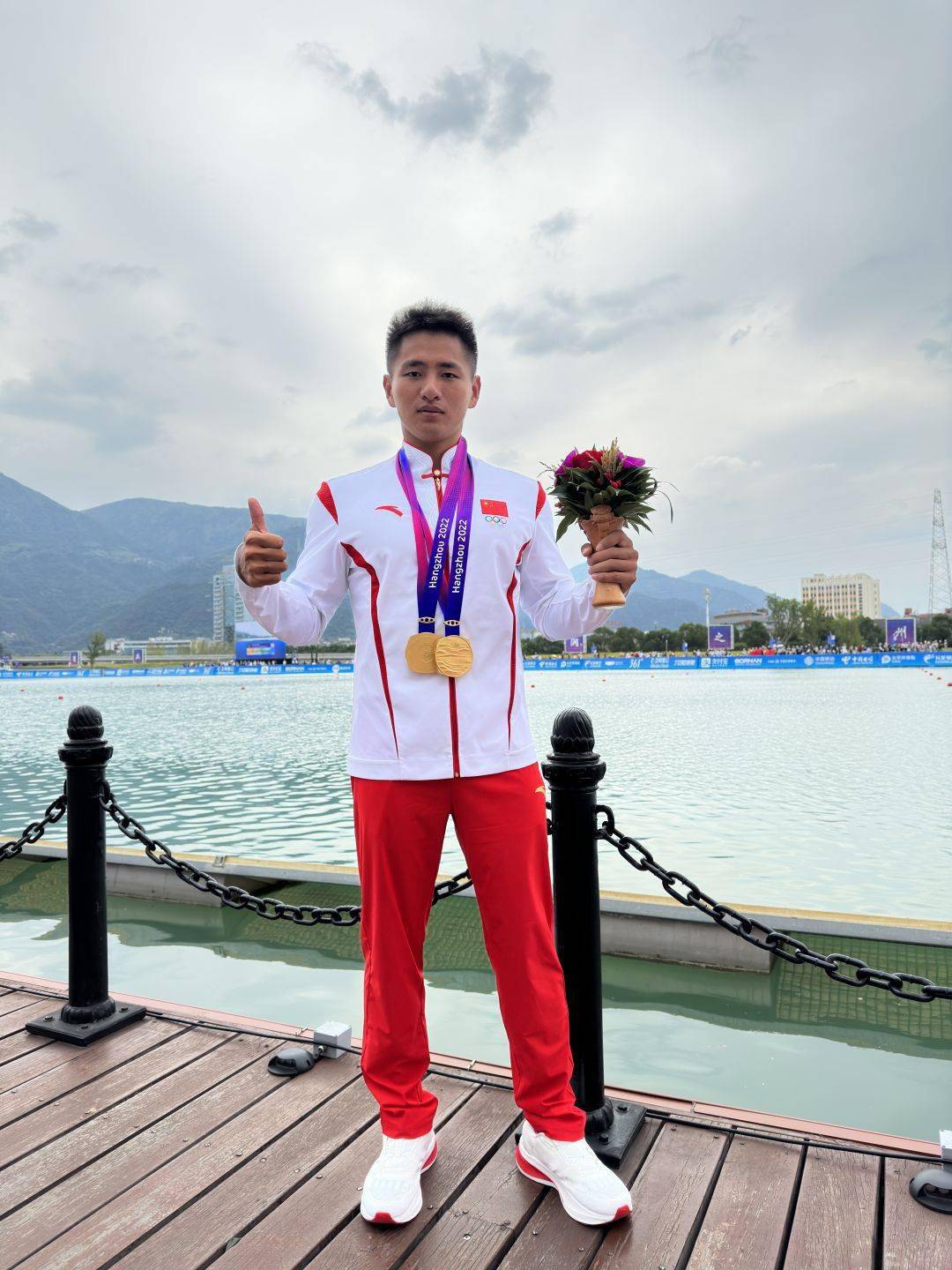 龙岩刘煜好样的!