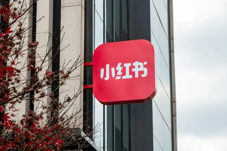 鱼火锅加盟排行_湖人宣布文森特左膝积液至少缺席两周(2)