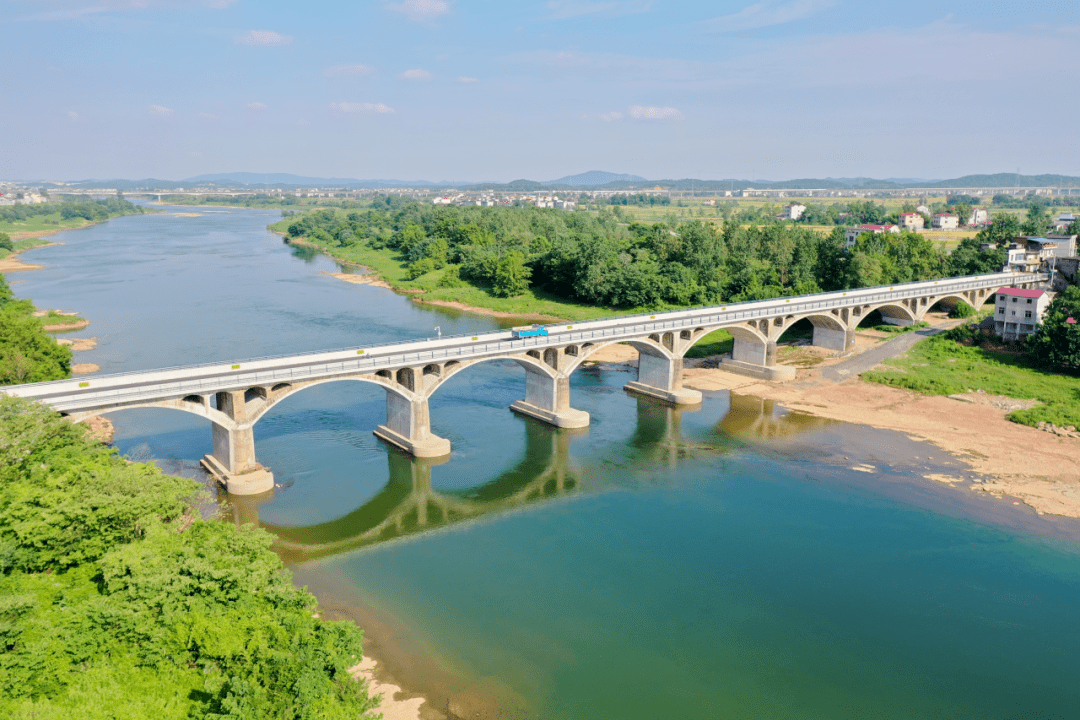 高安芦圩大桥顺利通过交工验收!_公路_桥梁_加固