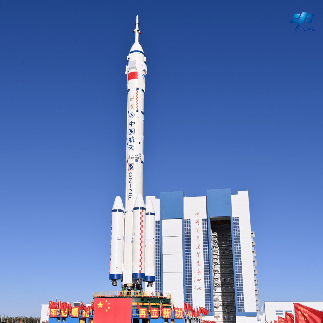 拍摄 宋勇杰 宋皓薇来路波澜壮阔目光再投苍穹预祝神舟十七号载人飞行