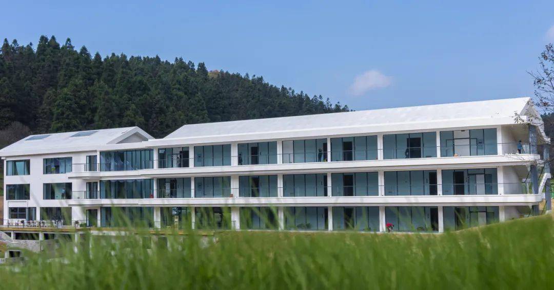 李仕川调研仙女山巴渝民宿强调 精心运营一流文旅康养项目_武隆_特色