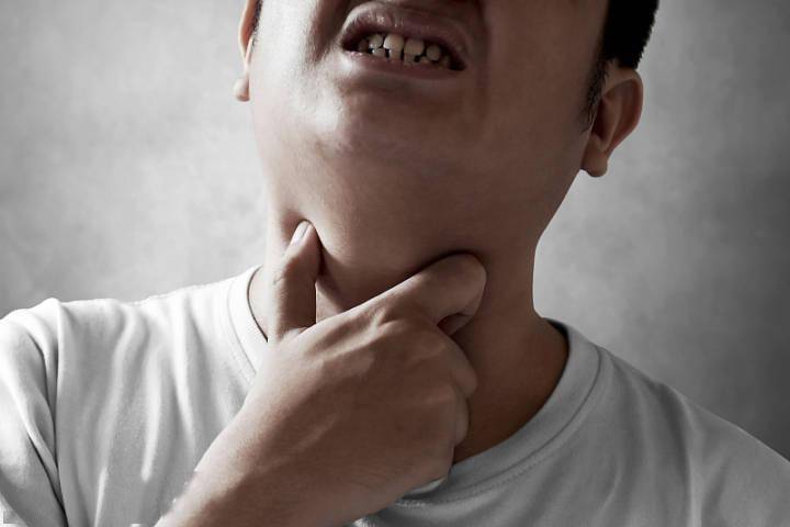 健康热搜榜|嗓子干,喉咙疼,频上热搜的咽喉炎,真的有救命稻草吗?