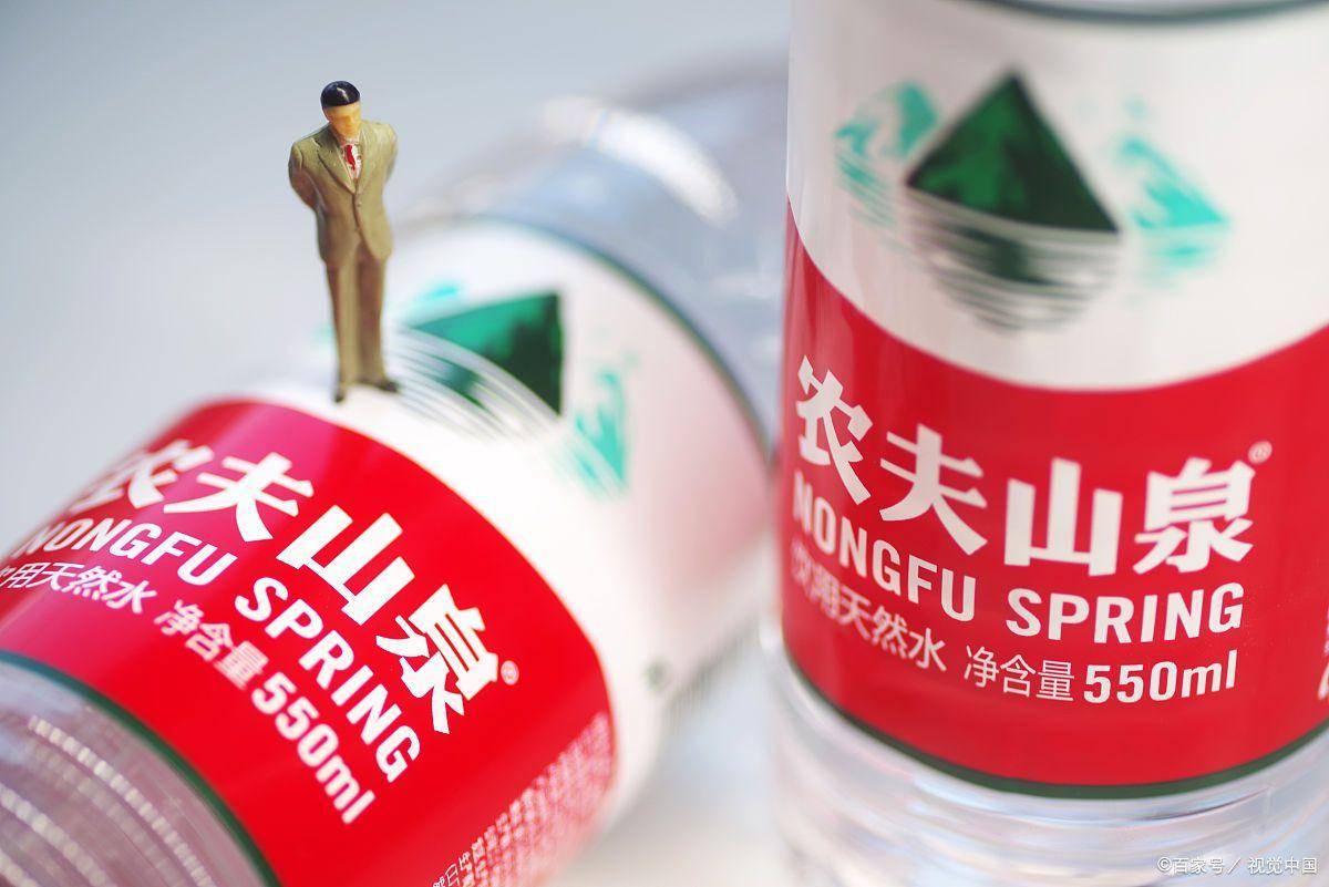 2023胡润百富榜:农夫山泉钟睒睒第三次成为中国首富,马化腾,黄峥升二