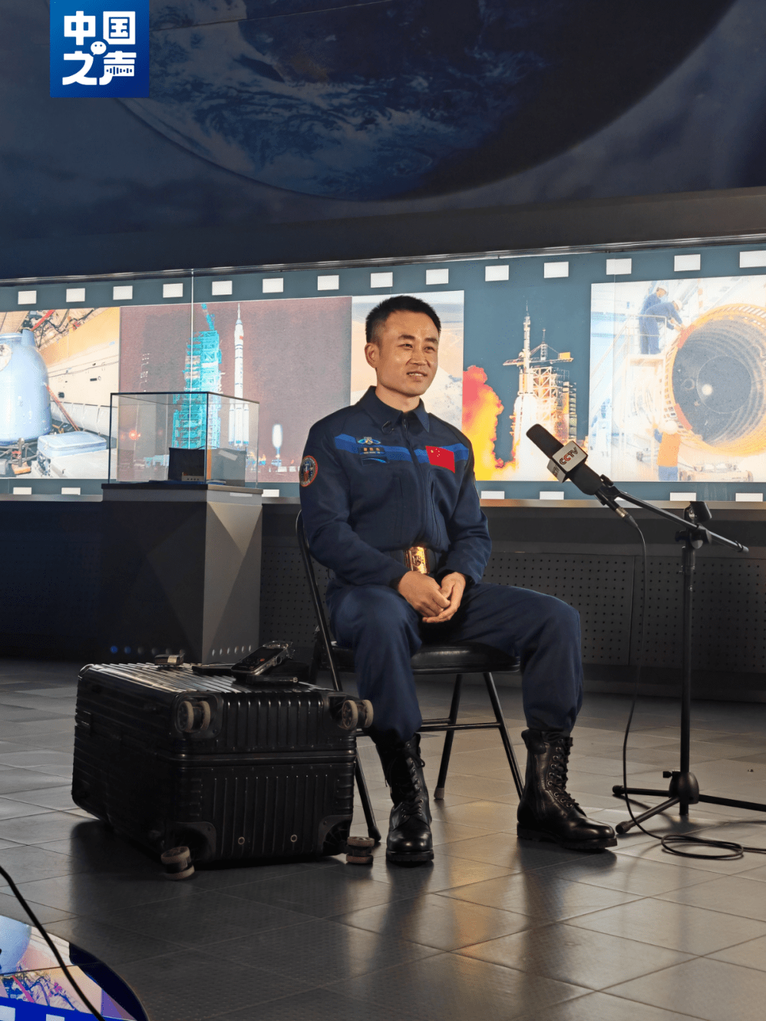 是中国最年轻的飞天航天员_飞行_的任务_训练