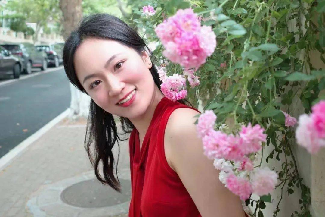 全环境立德树人 | 勤思巧干 以德育人——周涛名班主任工作室介绍