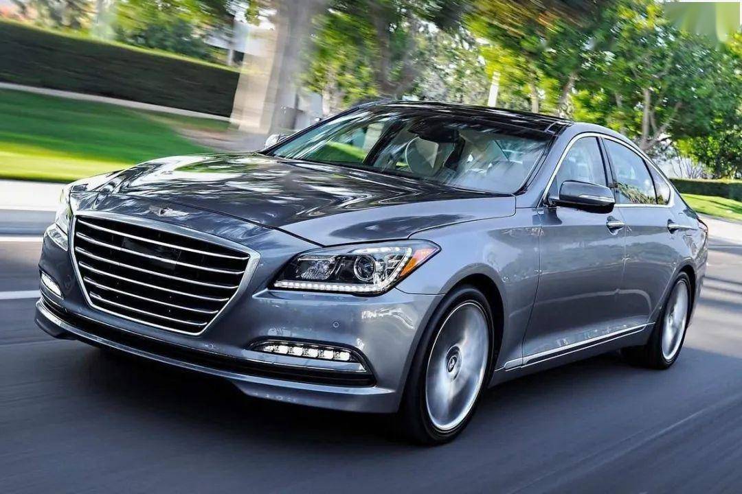 hyundai genesis(bh)进入中国之后被称作hyundai rohens现代劳恩斯.