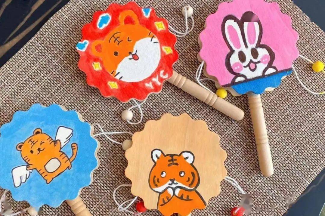 11·1手工课招募丨彩绘拨浪鼓,萌趣哄娃神器!_宝宝_胎教_艺术
