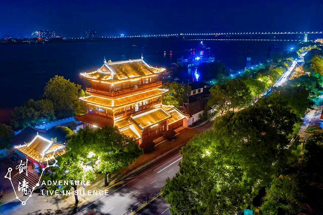 九江浔阳楼夜景图片