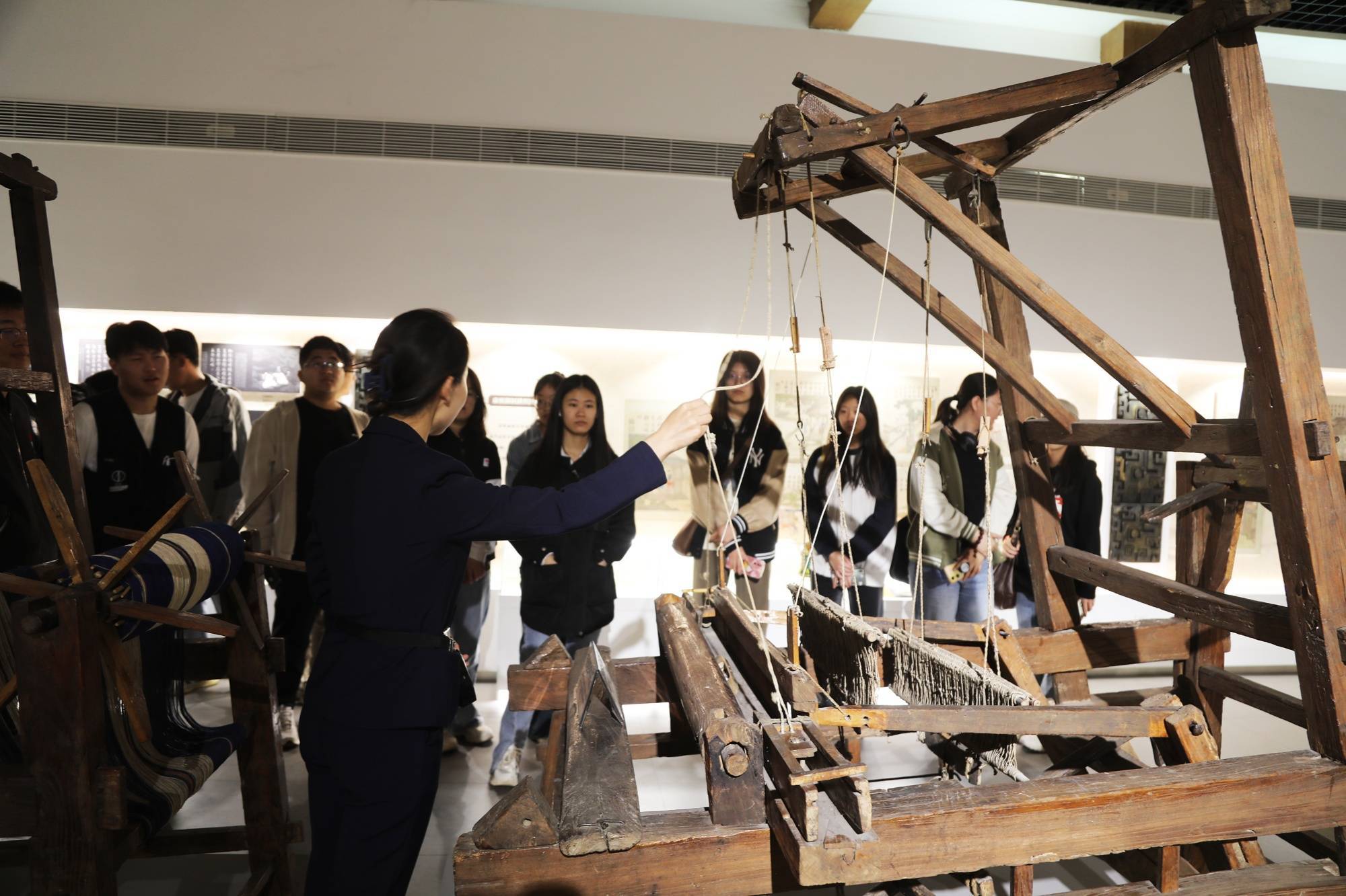 领略历史文化魅力!保定学院研学之旅走进高阳_纺织_技艺_遗织