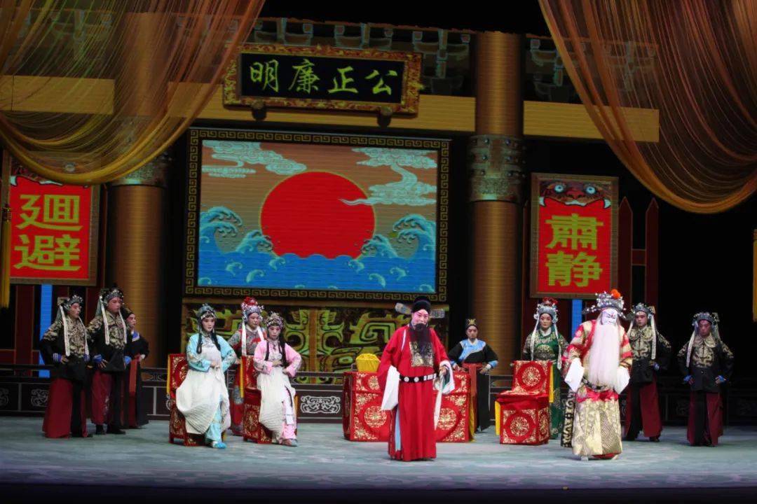 安国老调剧团《铡太师》丝弦老艺术家,国家一级作曲林士朝也十分感慨