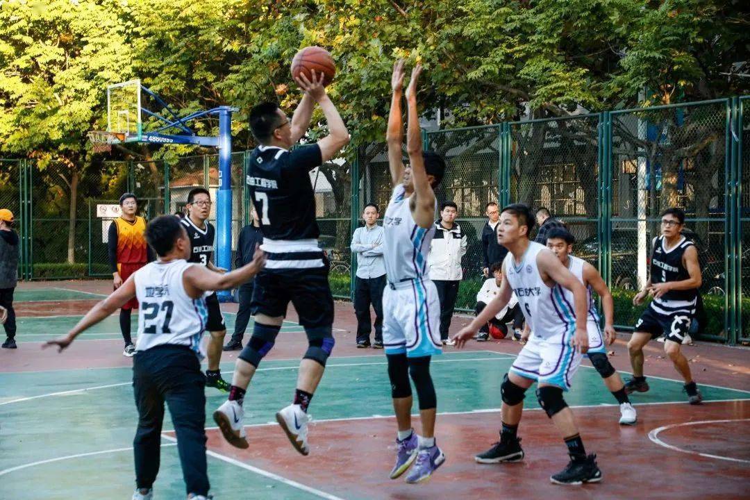 快来康康咱们迎"篮"而上,追"球"卓越的石工男篮_比赛_组织_教职工