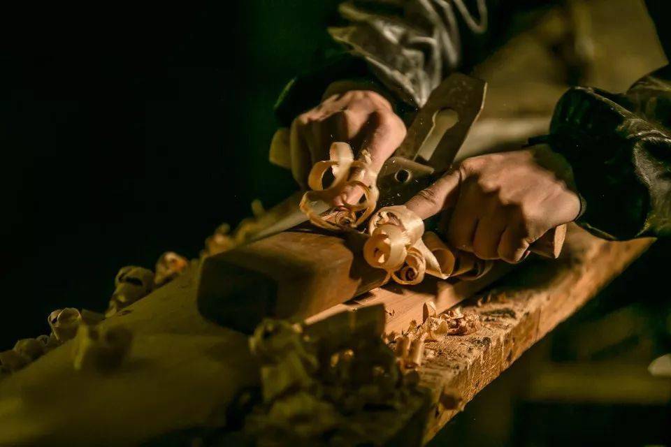 古琴斫制流程_周期长_大漆_工艺