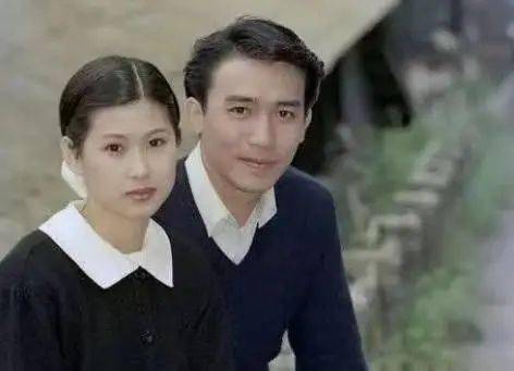 "三金影帝"梁朝伟,最绝的是床戏_王家卫_侯孝贤_电影节