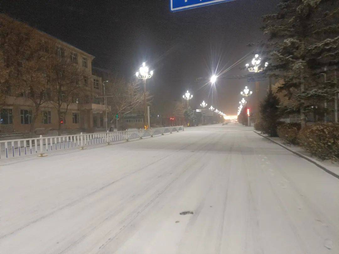 最新预报 | 内蒙古这些地方将持续强降雪!_地区_天气_气温