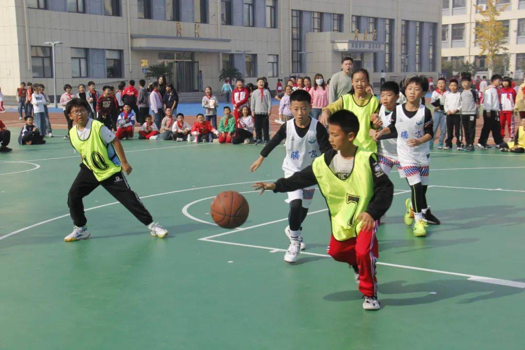 迎"篮"而上 向快乐出发——兴城市南一小学"阳光体育校园篮球联赛"