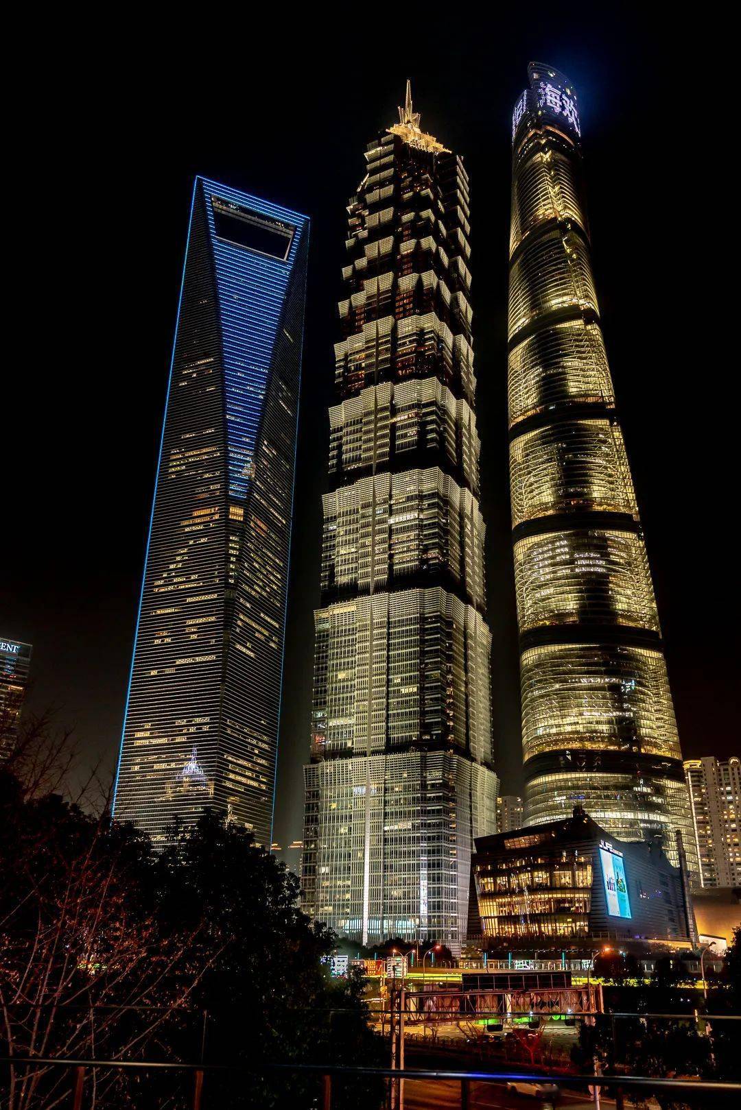 陆家嘴景观!饕餮盛宴!688元享悦泰豪华4人餐!_须知_黄鱼_口感