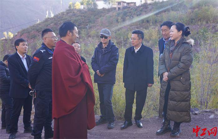 西藏自治区总工会在察雅县开展调研联系_唐明英_工作_引导