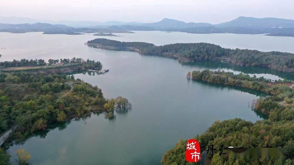 170米高水位的丹江口如意岛,有在水上行走的感觉!_家乡_视频_全屏