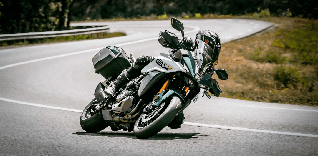 铃木首款搭载电子减震车型gsx-s1000gx 发布,最美运动旅行?