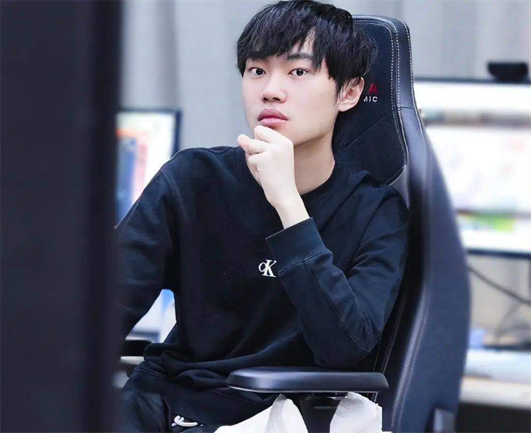 t1小k放话能赢所有lpl战队,可以阻止jdg大满贯_keria_选手_决赛