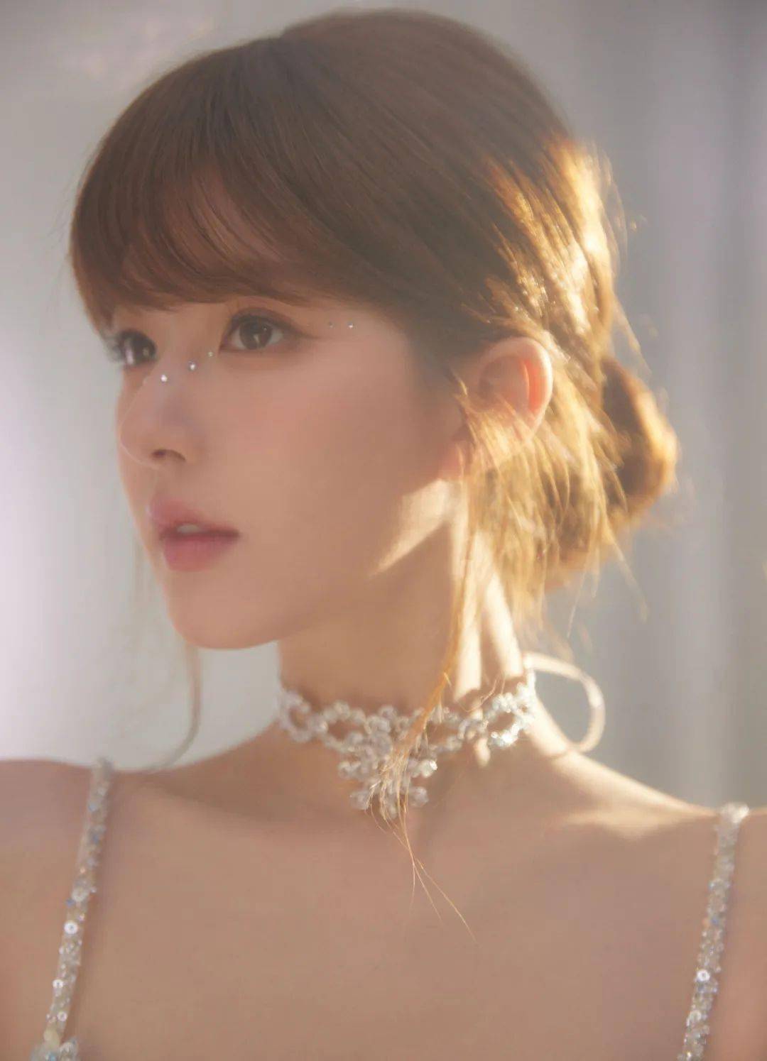 公主从八音盒里走出来了?_赵露思_动作_体态