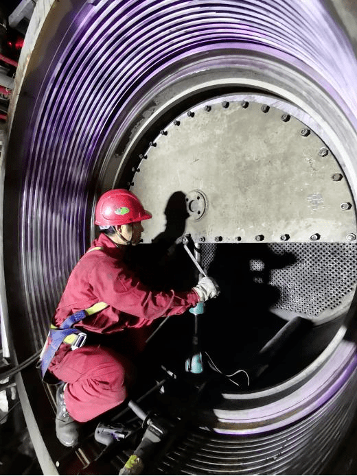 18台高压换热器抽芯回装,这个任务不简单!