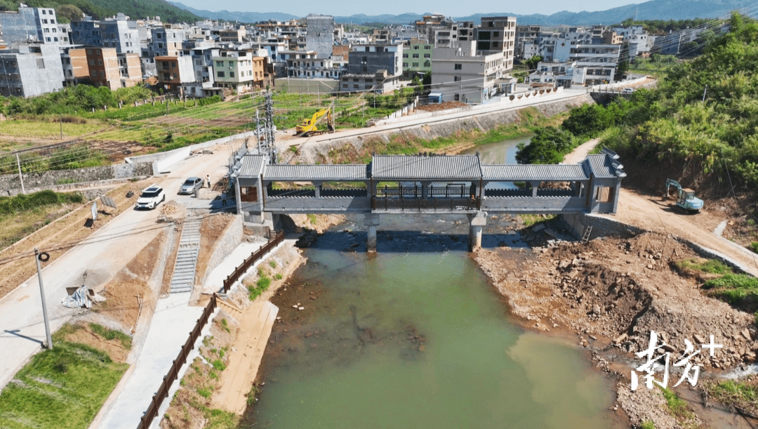 让大路边镇旺起来富起来美起来|百千万 连州行_乡村_建设_示范