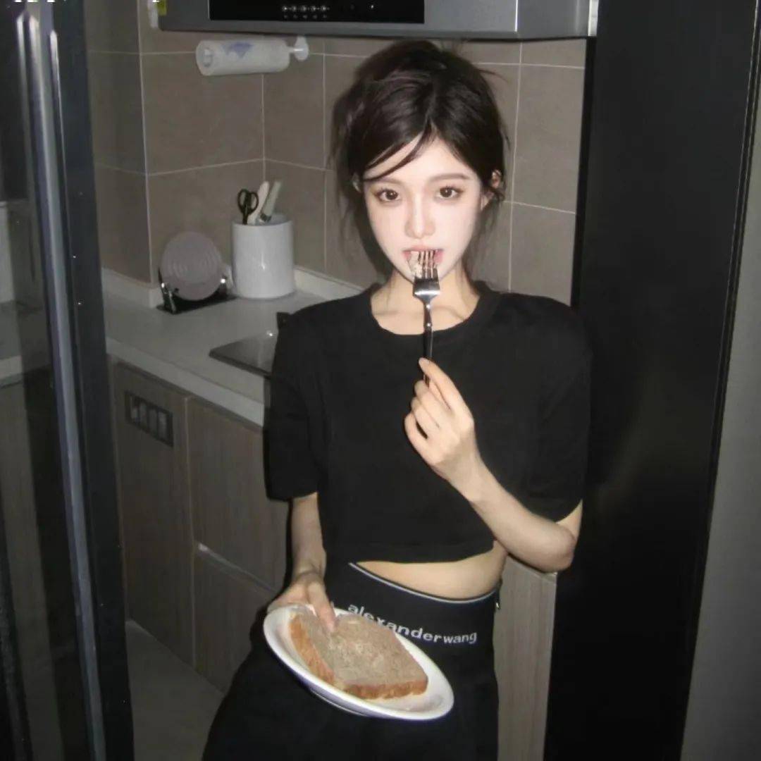 头像| 高冷气质纯欲女头