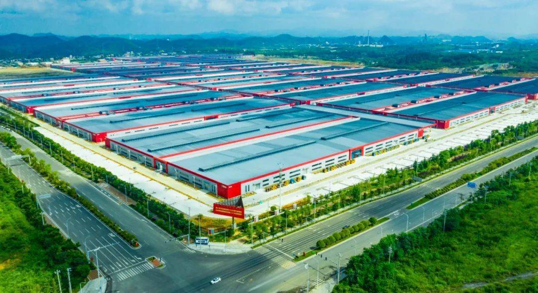 央媒看贵安丨环球网:引育人才促发展,贵安新区全力提升服务质效_方面