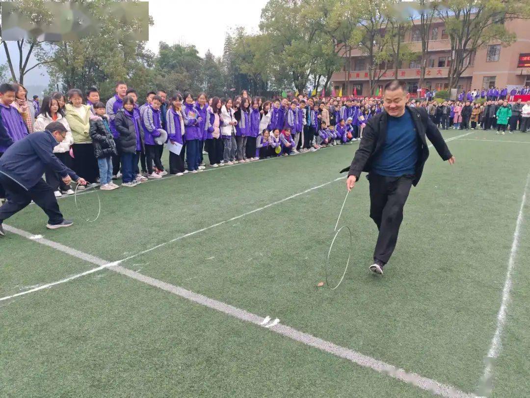 官庄初级中学开展文体艺术周暨课后服务成果展演活动_秀山_运动_师生