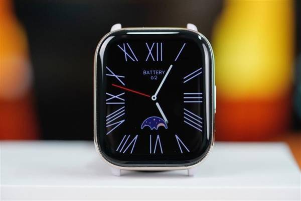 精美小方表仅899元！华米Amazfit Active图赏(图4)