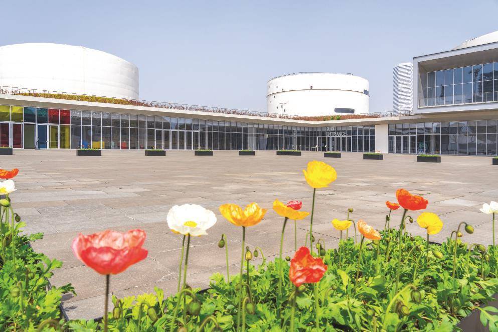 曹禕遐 楊安妮 | 讓工業遺產的沃土盛開產業創新的花朵_文化_歷史_上