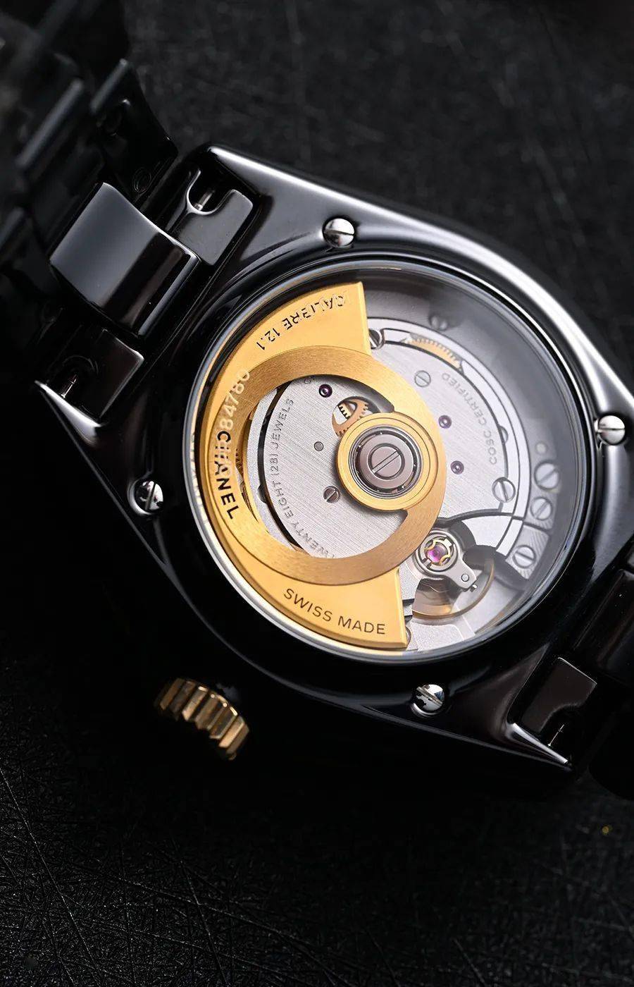 高级制表的"主角"之一,不能没有它_香奈儿_caliber_机芯