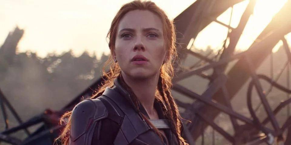 主演斯嘉丽·约翰逊回应:那样像僵尸电影_迪士尼_角色_死亡