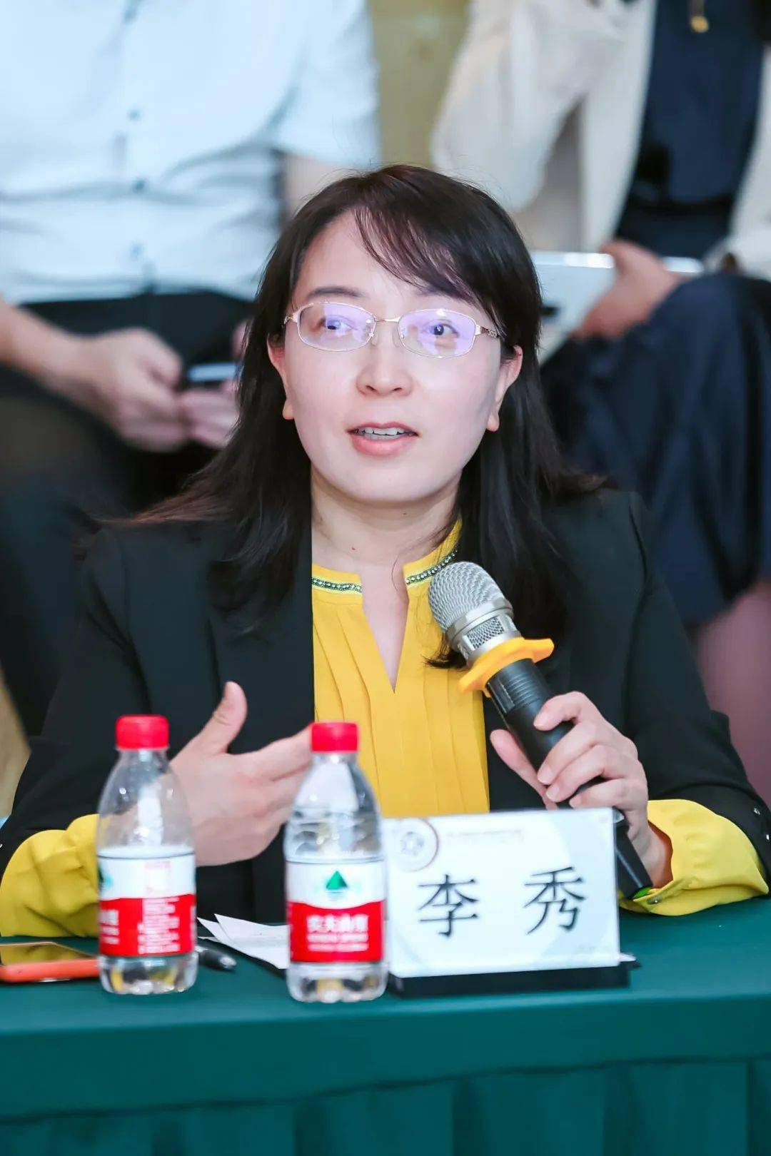 唇枪舌战20场,被深圳学子"圈粉"了