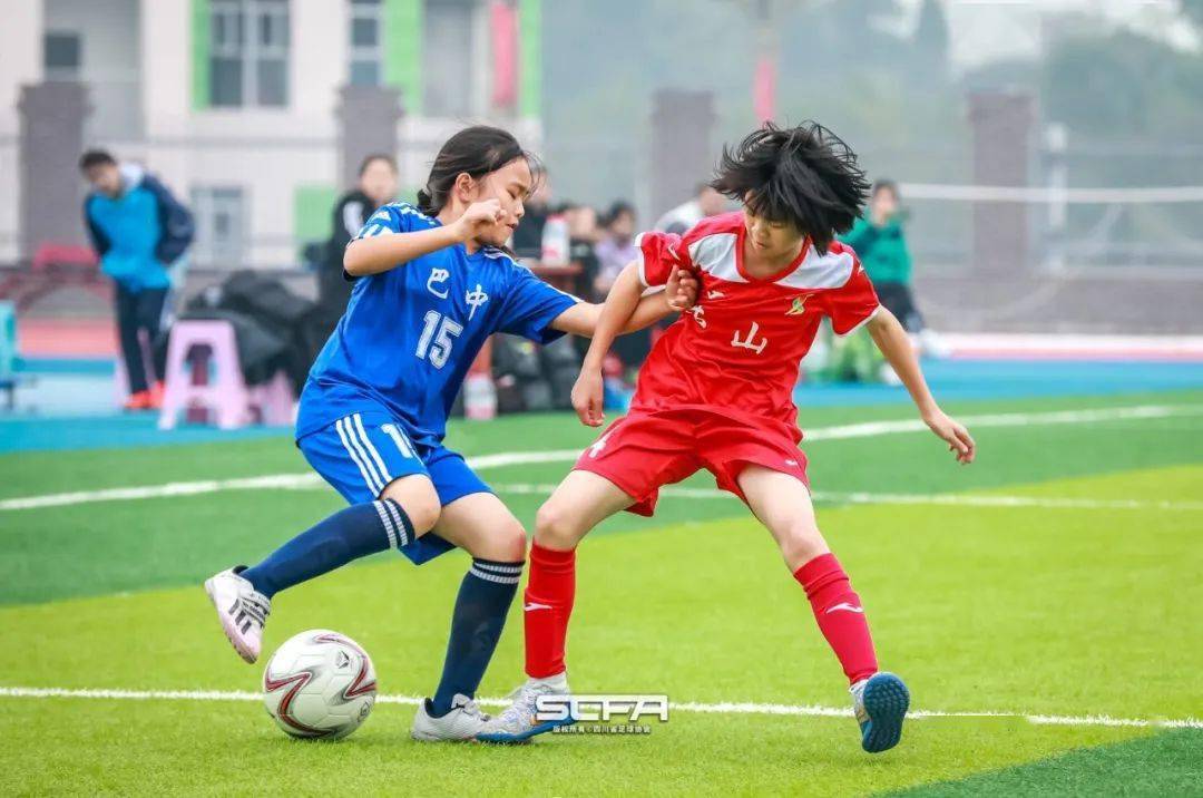 "贡嘎杯"青少年校园足球联赛(小学组)在富顺开赛_比赛日_总决赛_自贡