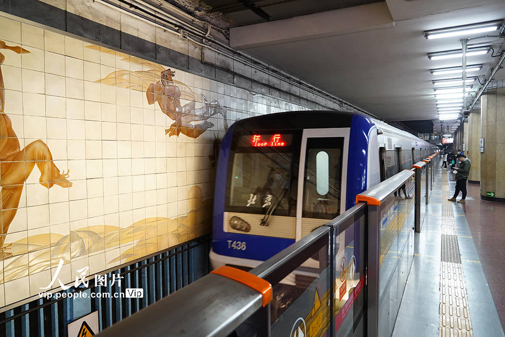 北京: 运营近40年的东四十条地铁站周六起封站施工